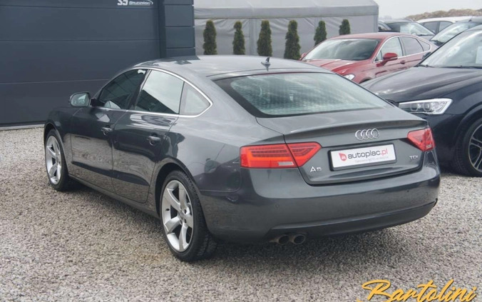 Audi A5 cena 63900 przebieg: 180000, rok produkcji 2013 z Biskupiec małe 172